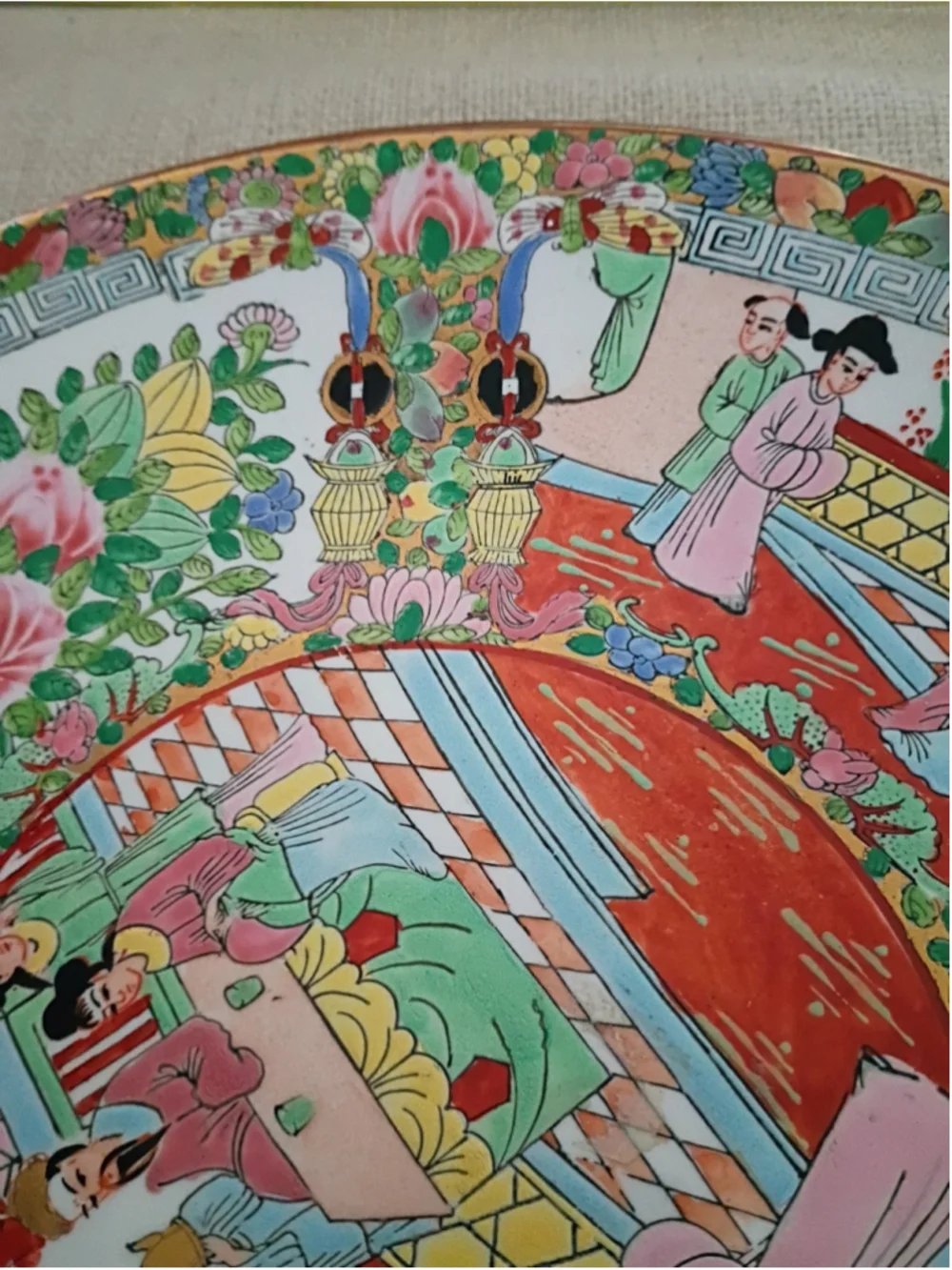 FAMILLE ROSE-Centerpiece 14